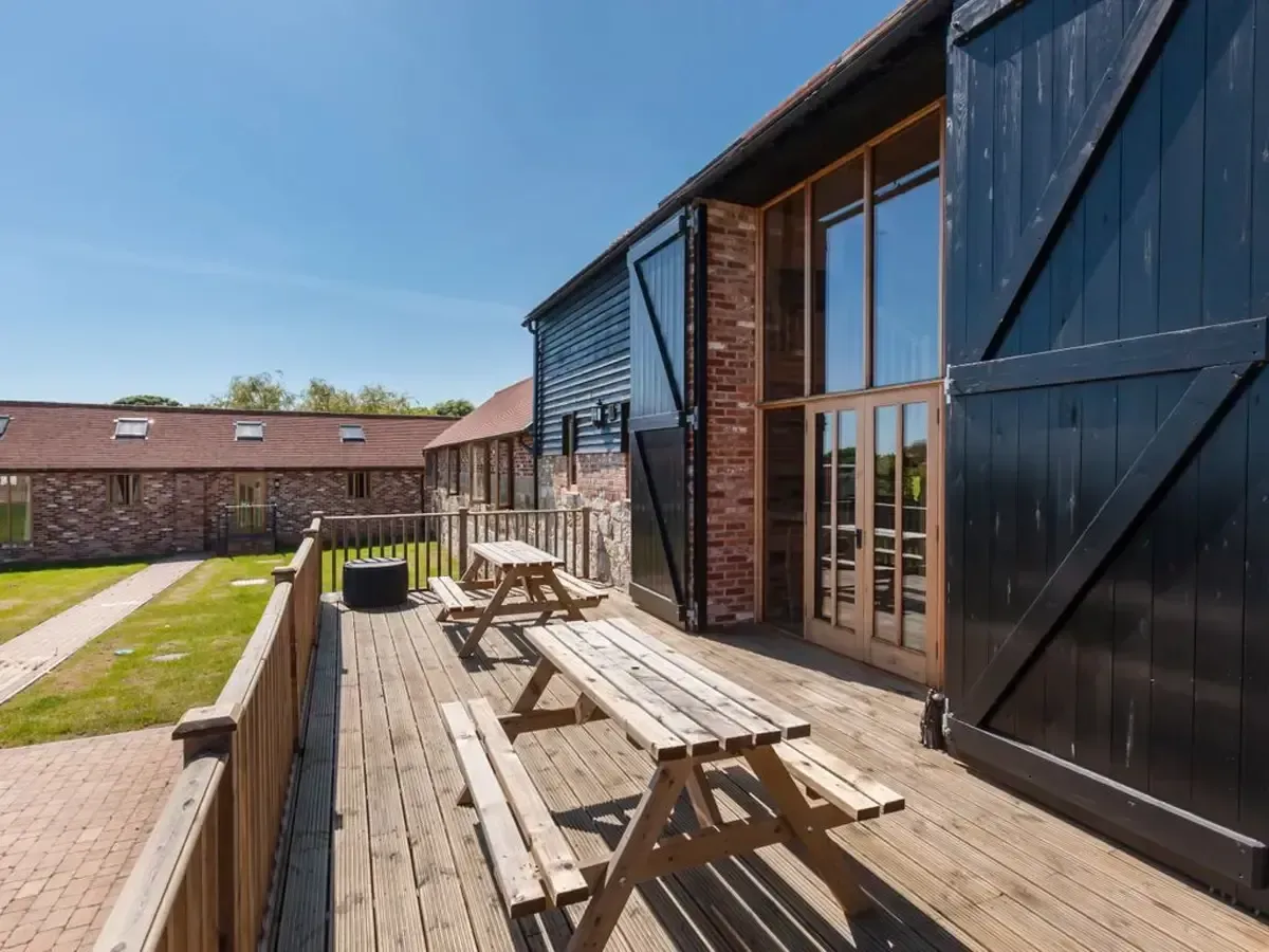 The barn at Fairlight Place, where boarding dogs live during their course